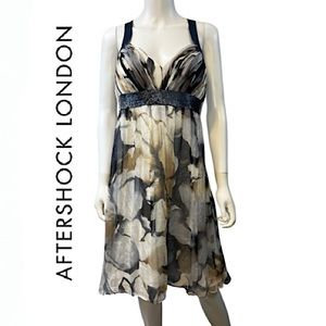 AFTERSHOCK. LONDON.EUC.Gorgeous 100% Silk midi dress.Cream Floral.EUR-XL/CND-S/M
